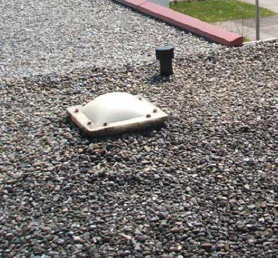 Lichtkuppel, Dachsanierung, Flachdach, Flachdachsanierung, Fl&uuml;ssigkunststoff, Garage abdichten, sanieren, abichten, selber machen, Dachabdichtung, Vulkem, Mariseal, Bungalow, Purelastik, Armierungsvlies, Balkonsanierung, Flachdachabdichtung