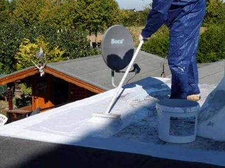 Purelastik verarbeiten 02, Dachsanierung, Flachdach, Flachdachsanierung, Fl&uuml;ssigkunststoff, Garage abdichten, sanieren, abichten, selber machen, Dachabdichtung, Vulkem, Mariseal, Bungalow, Purelastik, Armierungsvlies, Balkonsanierung, Flachdachabdichtung