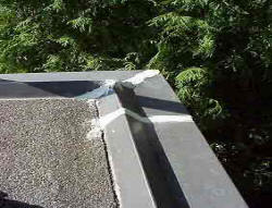 Attika, Dachsanierung, Flachdach, Flachdachsanierung, Fl&uuml;ssigkunststoff, Garage abdichten, sanieren, abichten, selber machen, Dachabdichtung, Vulkem, Mariseal, Bungalow, Purelastik, Armierungsvlies, Balkonsanierung, Flachdachabdichtung