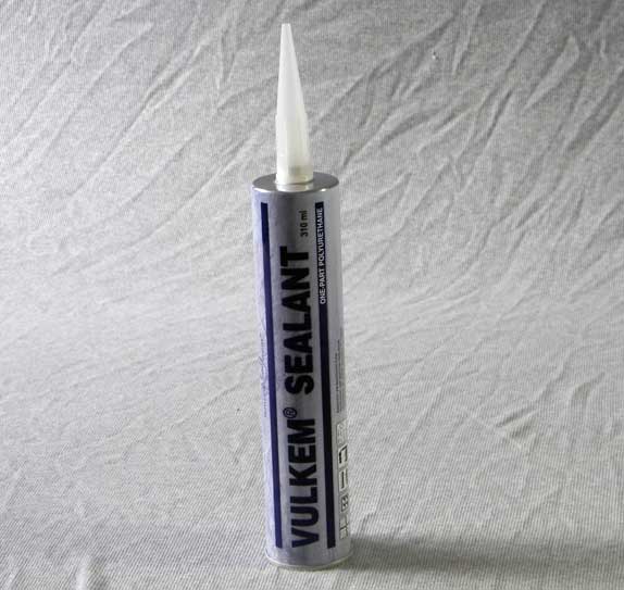 Vulkem, Dachsanierung, Flachdach, Flachdachsanierung, Fl&uuml;ssigkunststoff, Garage abdichten, sanieren, abichten, selber machen, Dachabdichtung, Vulkem, Mariseal, Bungalow, Purelastik, Armierungsvlies, Balkonsanierung, Flachdachabdichtung